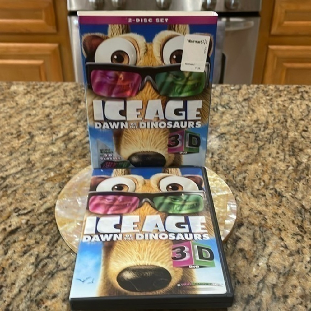 Ice Age, Dawn of the dinosaurs 3-D DVD set